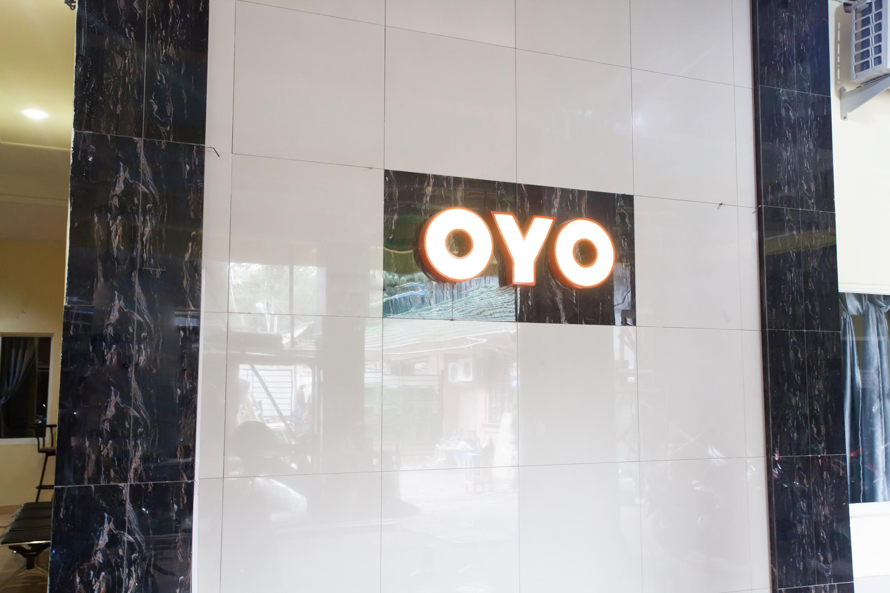 Oyo-990S体育场伊斯兰公寓 棉兰 外观 照片