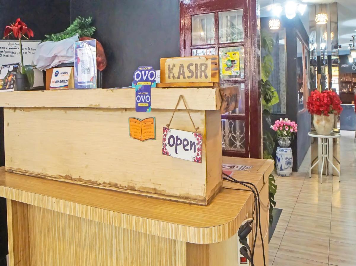 Oyo-990S体育场伊斯兰公寓 棉兰 外观 照片